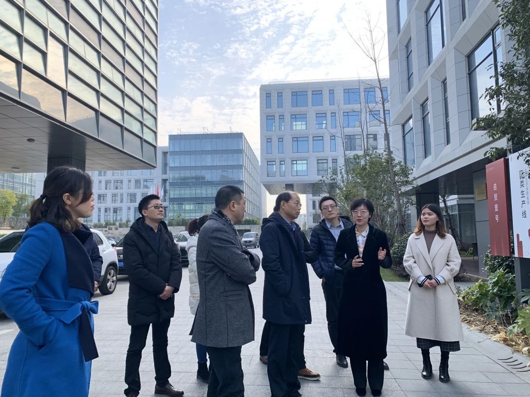 園區(qū)動態(tài)丨上海市科創(chuàng)辦及保稅區(qū)管理局赴外高橋生物醫(yī)藥園自貿(mào)壹號調(diào)研
